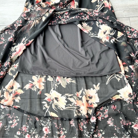 Michel Studio Collection Floral Print High Low Hem Flowy Sleeveless Dress - Picture 9 of 14